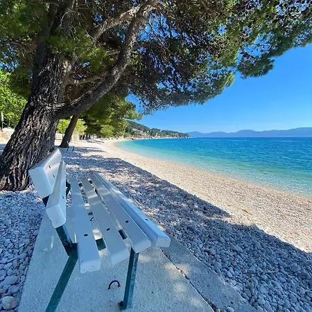 Vendégház Falcon Podaca