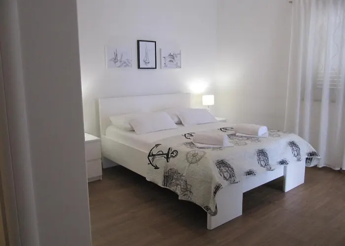 Falcon 3* Подаца