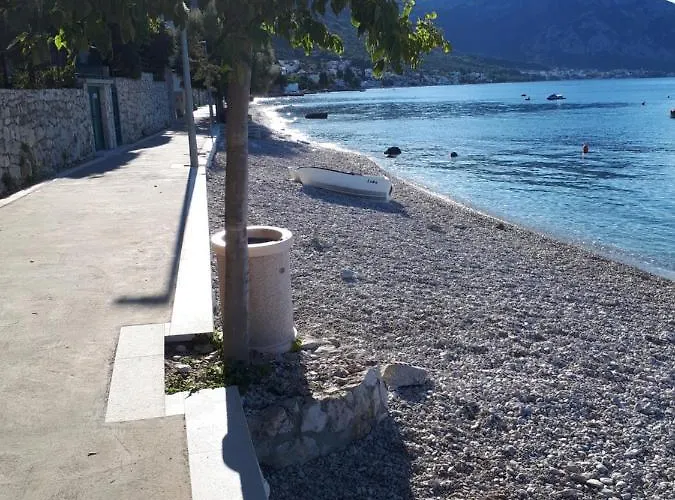 Гостевой дом Falcon Подаца