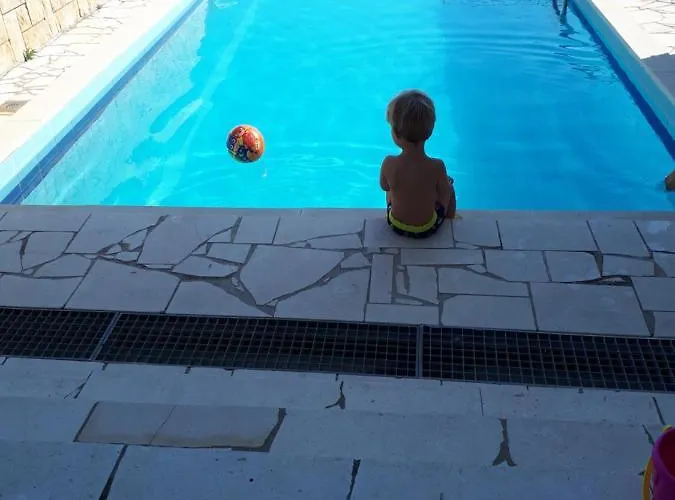 Гостевой дом Falcon