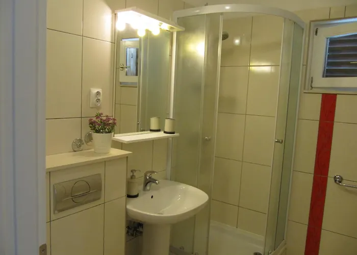 Falcon 3* Подаца