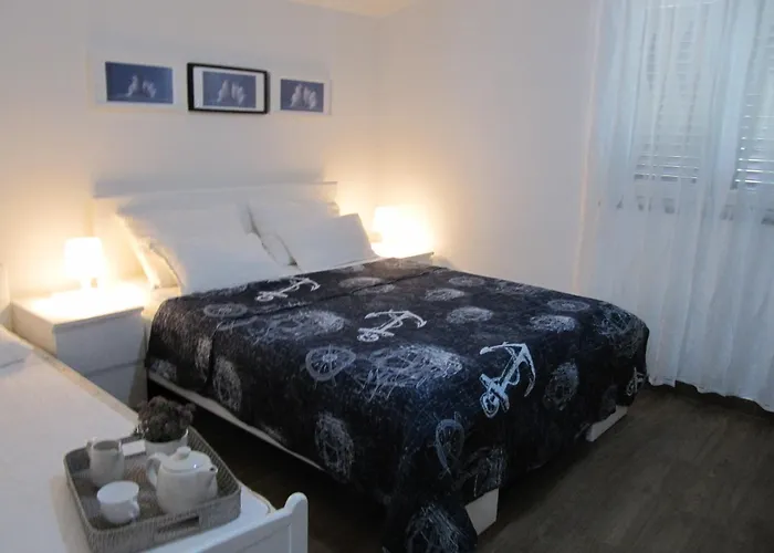 Falcon Гостевой дом Подаца